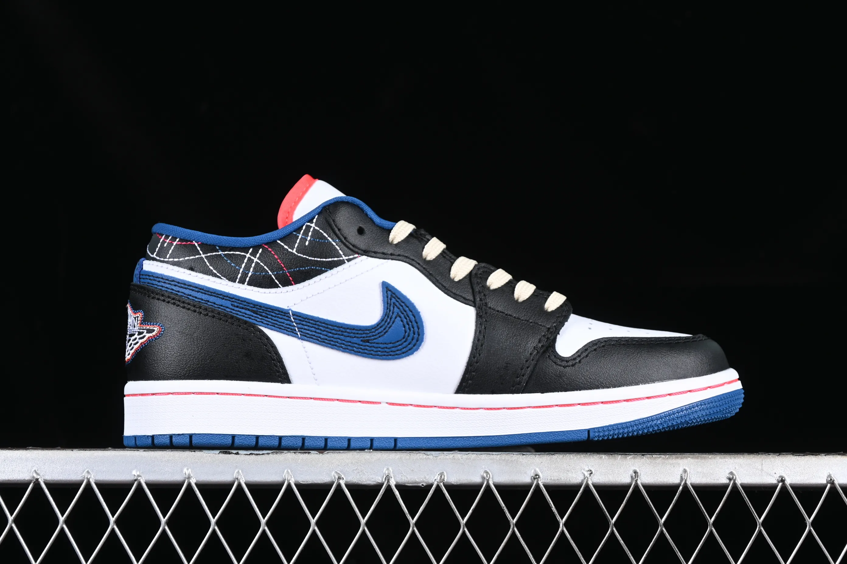 All categories Air Jordan Jordan series basketball shoes Air Jordan 1 Low G version pure original Air Jordan 1 Low SE AJ1 Joe 1 blue and black sashimi embroidery style low-top cultural casual sneakers FV3622-141